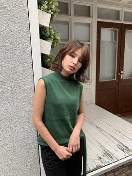 リラ バイ クオーレ(LIRA by CUORE) アンニュイ外ハネボブ