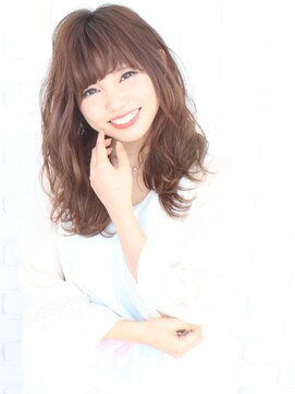 美容室イサ テラスウォーク一宮店(ISA) ISA一宮★モテカワ王道ゆるふわミディアム