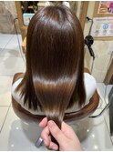 明るい髪色でも傷んで見えにくい！