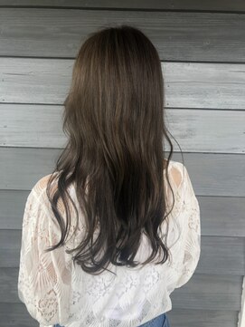 パライソ 竜美丘店(PARAISO) 細ハイライトの深アッシュカラー