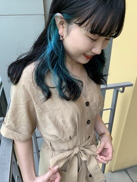 シィーム(cime) #くびれ #イヤリングカラー #インナーカラー ターコイズカラー