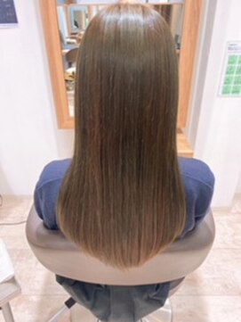 クララ カシハラ(CLALA Kashihara) ブラウン/髪質改善