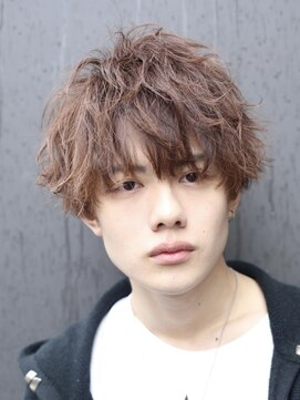 フィフス トウキョウ (fifth TOKYO) 波巻きパーマ波巻きスパイラルパーマツイストスパイラルパーマ