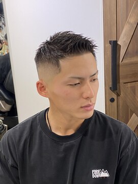 ドルクス 日本橋(Dorcus) メンズカッコいい短髪ソフモヒ風　ショートスタイル