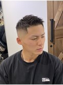 メンズカッコいい短髪ソフモヒ風 ショートスタイル