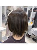 赤み抑えるオリーブベージュ