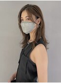 こなれミディアムレイヤー×アッシュベージュ
