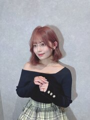 韓国風ピンクベージュダブルカラー　ボブスタイル　春色カラー