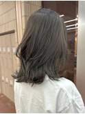 ブリーチなしカラー オリーブベージュ レイヤー くびれ/momoka