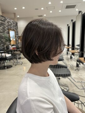 カットアンドトータルビューティ ヴァンキャトル(Cut&Total Beauty VINGT QUATRE) ◎たっぷりハイライトの前上がりBOB◎