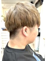 ミドル(MIDDLE)&nbsp;ミルクティーベージュ/メンズカット/府中