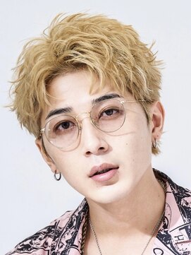 オーシャントーキョー 渋谷神南(OCEAN TOKYO) メンズカット無造作黒髪スパイキーショート刈り上げビジネス流行