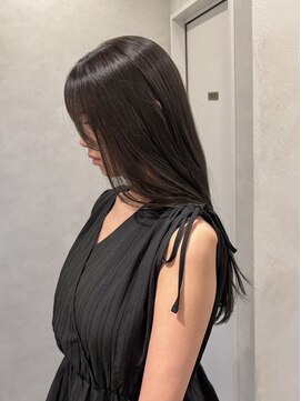 リタ(Lita.) オリーブグレー 透明感カラー