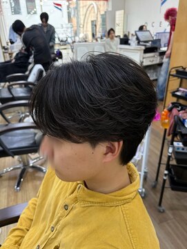 オーシャントーキョー 大阪(OCEAN TOKYO) ワックスなしツーブロックメンズセンターパートニュアンスパーマ