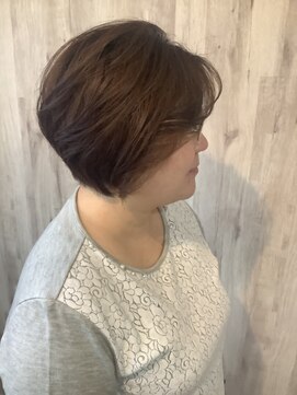 ヴィラックスヘア(ViLax Hair) 大人雰囲気ショートボブ