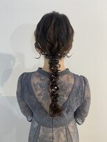 ディティカ ティア(Dityca tia)&nbsp;華やか編みおろし