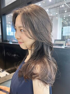 アイティーバイアルバム 藤沢店(IT by ALBUM) グレージュロング_ハッシュカットフルバング_ba477001