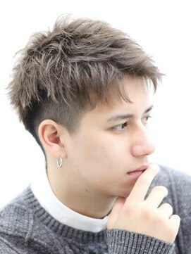 レタッチ バイ フィフス 天神大名(RETOUCH by fifth) ツーブロックマッシュショートレイヤースパイキーショートヘア★