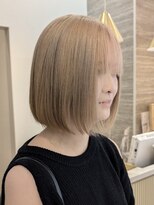 ポジ(poji)&nbsp;ミルクティーベージュカラー　ケアブリーチカラー　ミディアム