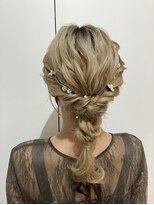 【編み下ろしヘアアレンジ】ヘアセット/渋谷/学割U24/黒染め/眉
