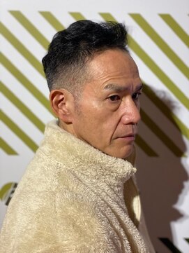 ビジネス爽やかニュアンスパーマスタイル