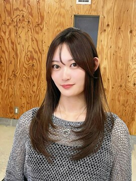 アールイー(Re:) レイヤーカット　×  オリーブベージュ