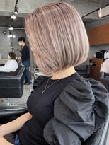 モルト 麻生(molt) コントラストハイトーン ボブ