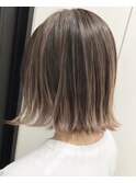 小顔セミウェットウェーブハイライトカラーオリーブカラー