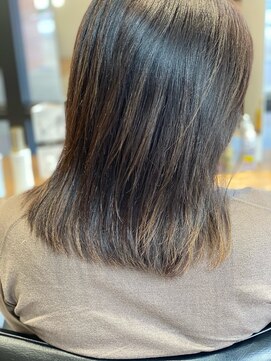 コスアンドコウ 横浜山下(Cos&Co.) 上品なくびれミディ　オリーブブラウンカラー