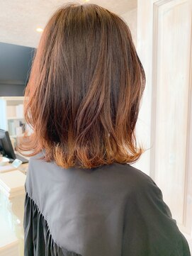 キャアリー(Caary) 福山市イルミナカラー　切りっぱなしボブ人気caary外ハネボブ
