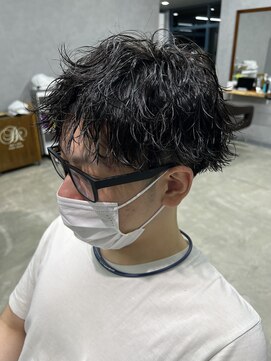 リット×ベリエ(Lit.×belier) ツーブロック/メンズマッシュ/波巻きスパイラルパーマ