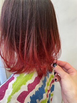 アン(Hair make un) 【グラデーションカラー】チェリーレッド