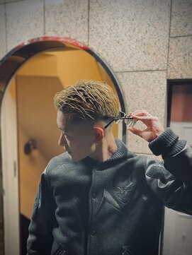 ヒロギンザ 上野店(HIRO GINZA) フェードスキンフェード夏ヘア短髪金髪束感