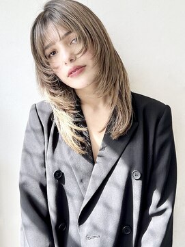 ココ 本八幡(KOKO) #黒髪#小顔#クラゲヘアー#オリーブグレー#ココアベージュ#美髪