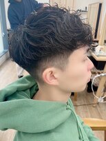 ネオリーブ クーロ メゾン 横浜(Neolive curro Maison)&nbsp;スペインカール×ソフトフェード[メンズ]