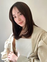 韓国ヘア　レイヤーカット　ダークブラウン　艶感　透明感カラー