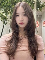 メゾンドイギー(MAISON de IGGY)&nbsp;ココアベージュロングレイヤーカットスタイル大人小顔◎