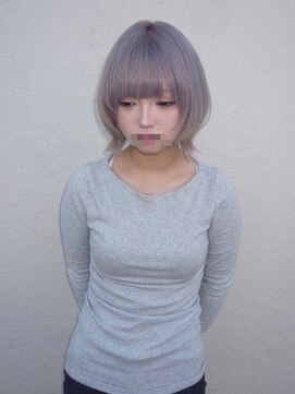 アルレン(Allen) レイヤーボブ/ホワイトミルクティー「ブリーチ/宇都宮」