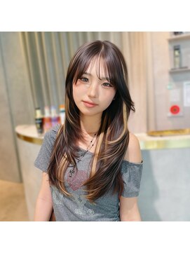 ハンナ 名古屋(HANNAH) 地毛レイヤーとハイライトエクステスタイル