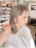 ブリーチダブルカラー*ハニーベージュ*ミディアムレイヤー