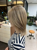 ヘアーアンドエステ ハラダ 滝ノ水店(Hair&Esthe Harada)&nbsp;透明感/ダブルカラー/ミディアム/カーキアッシュ