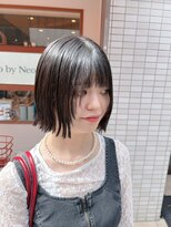 アコバイネオリーブ(aco by Neolive) 切りっぱなしボブ×顔周りレイヤー