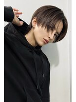 メンズサロン スライバイリアオオサカ(Sly By Ria OSAKA) センターパート/マッシュウルフ/ナチュラル【梅田/大阪】