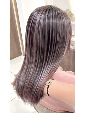 レイヤーピンクグレージュバレイヤージュ