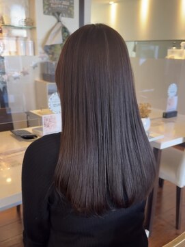 アンジュール ヒルズ(UNJOUR HILLS) 艶カラー