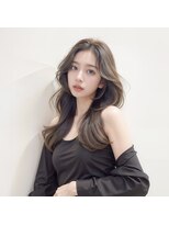 フォームフォローズファンクション 本郷(FORM FOLLOWS FUNCTION)&nbsp;ナチュラルブラウン×韓国くびれセミロング