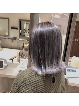 リー 京都西院(Lee) 【lee京都西院 仲西健太】ホワイトシルバーバレイヤージュ