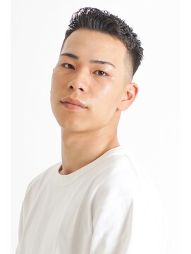 にもう アイロンパーマワイルドアップバング濡れパン2022