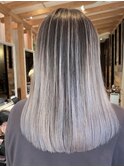バレイヤージュグレージュハイライトダブルカラーケアブリーチ