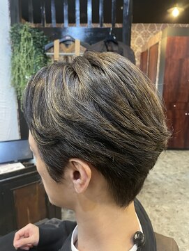 ヘアリゾート マンゴスティン(hair resort Mangosteen) ナチュラルハイライト